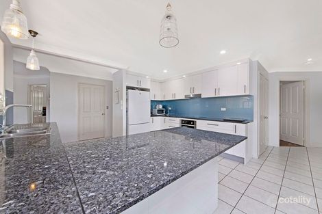 Property photo of 19 Capricornia Drive Taranganba QLD 4703