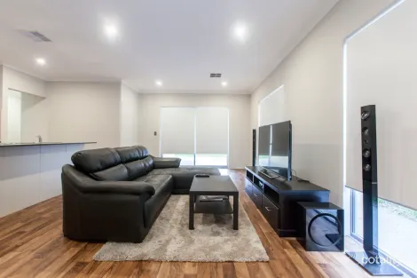 Property photo of 6 Sorrel Way The Vines WA 6069