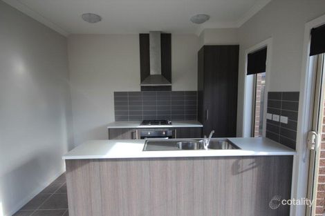 Property photo of 6 Longreach Parade Point Cook VIC 3030