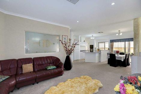 11 Elvire Ct, Canning Vale, WA 6155