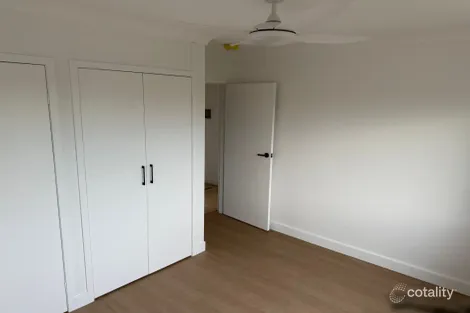 Property photo of 2/52 Hilltop Avenue Chermside QLD 4032