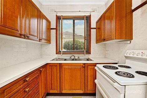 Property photo of 8 Chifley Avenue Sefton NSW 2162