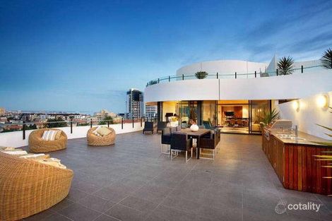 605/108 Bay St, Port Melbourne, VIC 3207