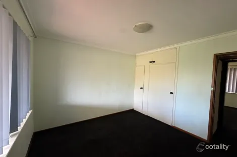 Property photo of 29 Summons Way Warnbro WA 6169