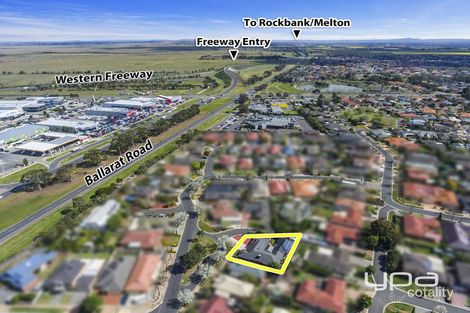 Property photo of 21 Elphinstone Way Caroline Springs VIC 3023