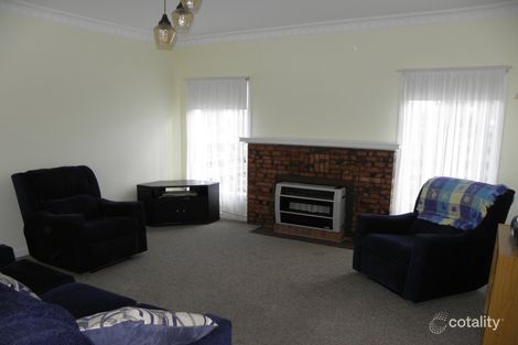 Property photo of 1/8 Rowe Street Lakes Entrance VIC 3909