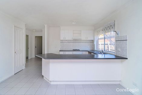 Property photo of 3 Shannon Grove Roxburgh Park VIC 3064