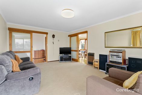 Property photo of 19 Barramundi Crescent Ocean Grove VIC 3226
