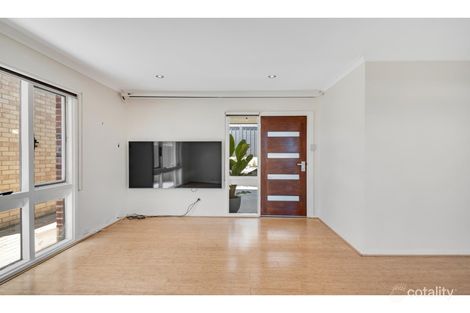 Property photo of 82 Phoenix Road Hamilton Hill WA 6163