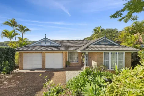 24 REMBRAE DR, GREEN POINT, NSW 2251