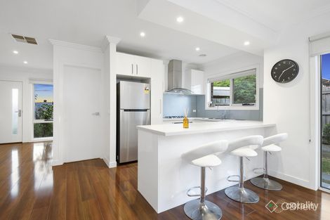 Property photo of 4/32 Monteith Crescent Endeavour Hills VIC 3802