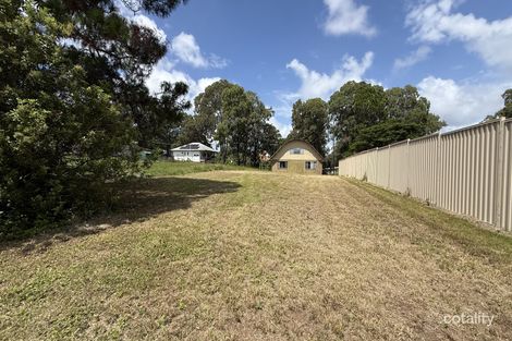 16 Crest Hvn, Lamb Island, QLD 4184