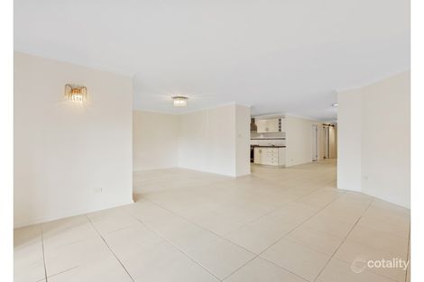 Property photo of 7 Costa Close Green Point NSW 2251