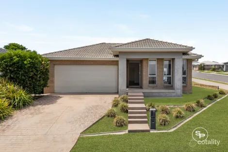 2 Percy St, Gregory Hills, NSW 2557