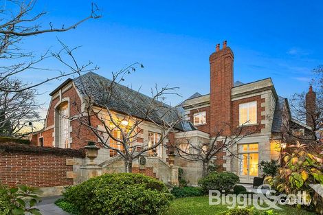 Property photo of 42 Hanby Street Brighton VIC 3186