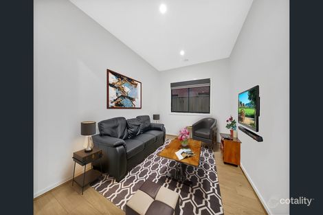 Property photo of 14 Eumeralla Street Wollert VIC 3750