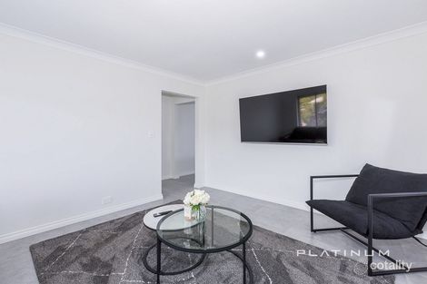 Property photo of 30 Glenside Crescent Craigie WA 6025