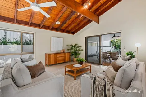 Property photo of 7 Penola Place Ashmore QLD 4214
