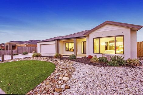 Property photo of 31 Zeri Drive Tarneit VIC 3029