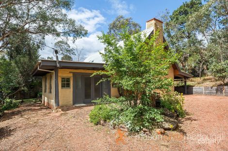 Property photo of 20 Caledonia Street St Andrews VIC 3761