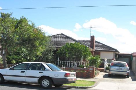 23 Sutton Ave, Altona North, VIC 3025