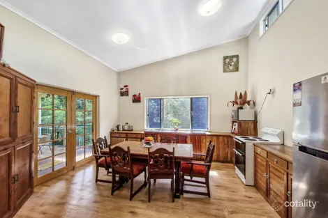 Property photo of 6 Crown Close Malanda QLD 4885