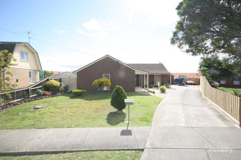 13 East End Cres, St Albans Park, VIC 3219