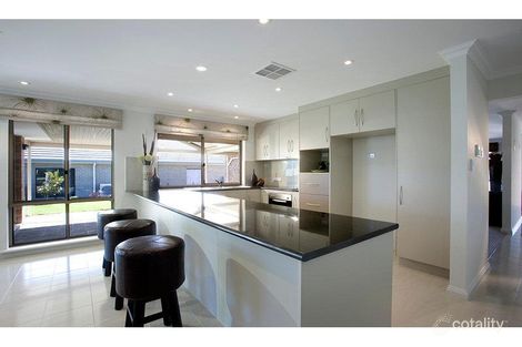 Property photo of 1 Kevin Road Modbury SA 5092