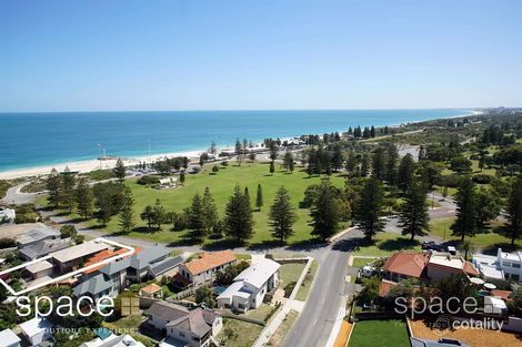 Property photo of 7 Jubilee Crescent City Beach WA 6015