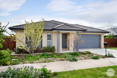 Property photo of 3 Hillman Grove Lucas VIC 3350