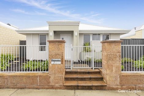 Property photo of 7 Hybrid Green Banksia Grove WA 6031