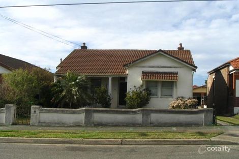 8 Robertson St, Campsie, NSW 2194