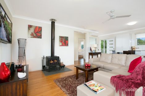Property photo of 6 Trentin Close Barrine QLD 4872