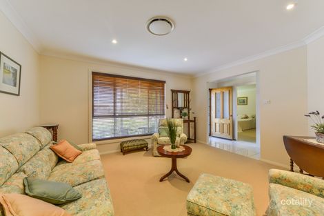Property photo of 18 The Heights Hillvue NSW 2340