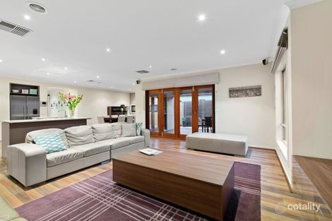 Property photo of 38 Coorong Circle Waterways VIC 3195