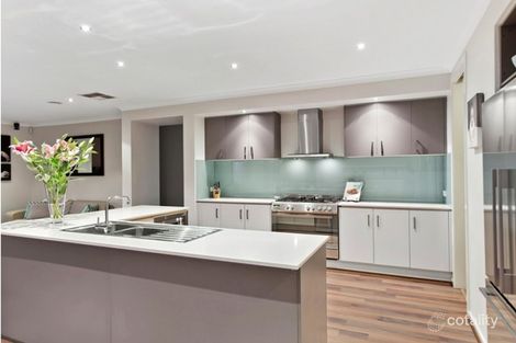 Property photo of 38 Coorong Circle Waterways VIC 3195