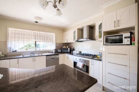Property photo of 30 Salamander Avenue Thomastown VIC 3074