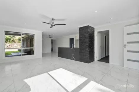Property photo of 18 Purlingbrook Street Upper Coomera QLD 4209