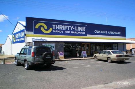 2 Tumby Bay Rd, Cummins, SA 5631