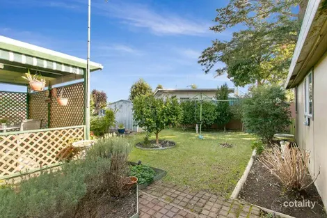 Property photo of 55 Landy Drive Mount Warrigal NSW 2528