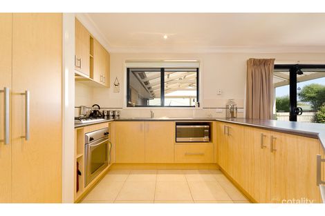 Property photo of 34 Weerona Way Mornington VIC 3931