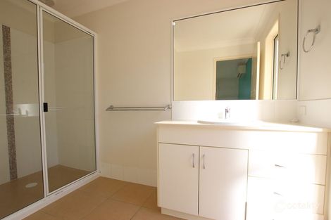 Property photo of 8 Coogee Terrace Blacks Beach QLD 4740