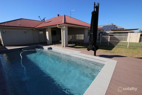 Property photo of 8 Coogee Terrace Blacks Beach QLD 4740