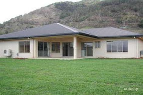 Property photo of 24 Pelling Close Kanimbla QLD 4870