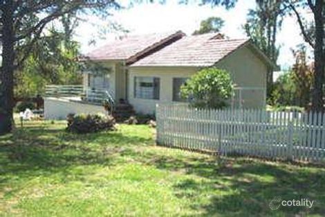 14 Macquarie St, West Bathurst, NSW 2795