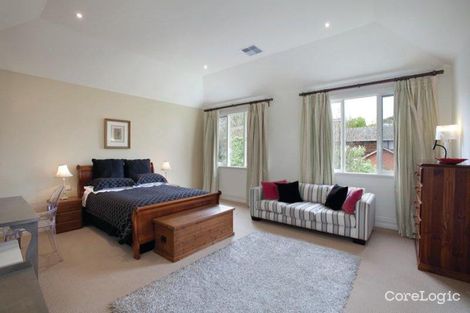 Property photo of 13 Gordon Avenue Kew VIC 3101