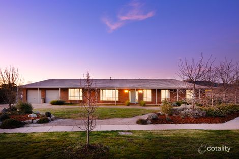 7 Normande Ct, Ascot, VIC 3551