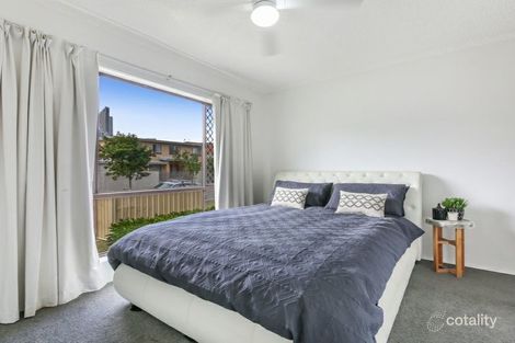 Property photo of 4/28 Sunrise Boulevard Surfers Paradise QLD 4217