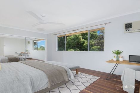 Property photo of 102 Banfield Drive Mount Louisa QLD 4814