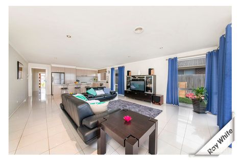 Property photo of 4 Old Street Dunlop ACT 2615